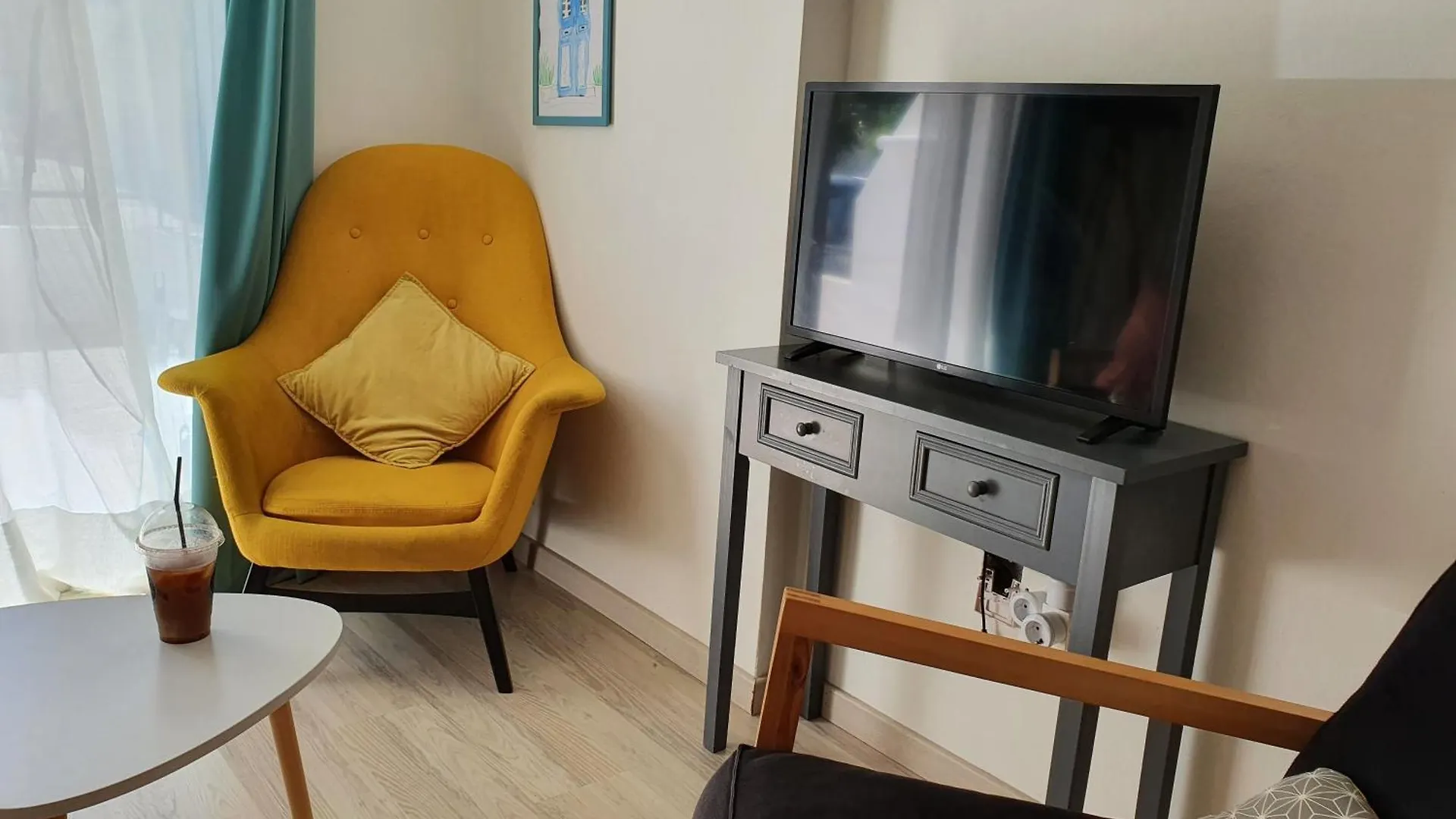 Apartment Ground Floor Two Bedroom Larnaca Cyprus